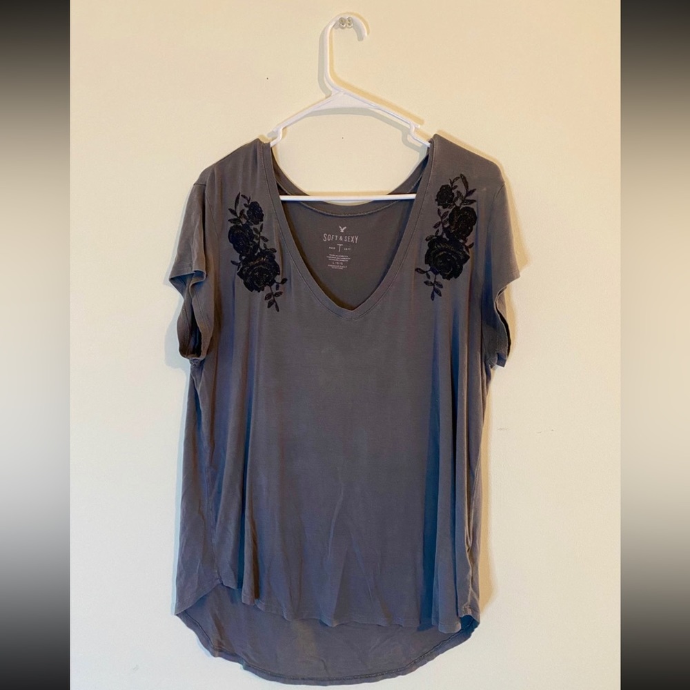 American Eagle shirt